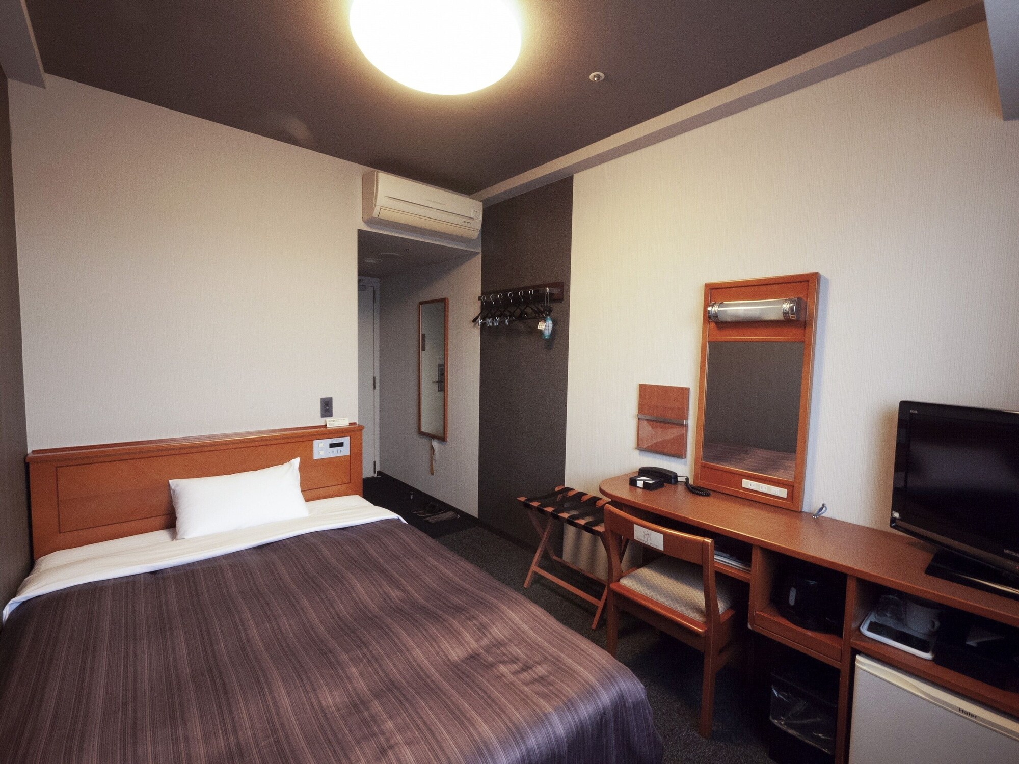 Standard, Single, Single Bed, Smoking