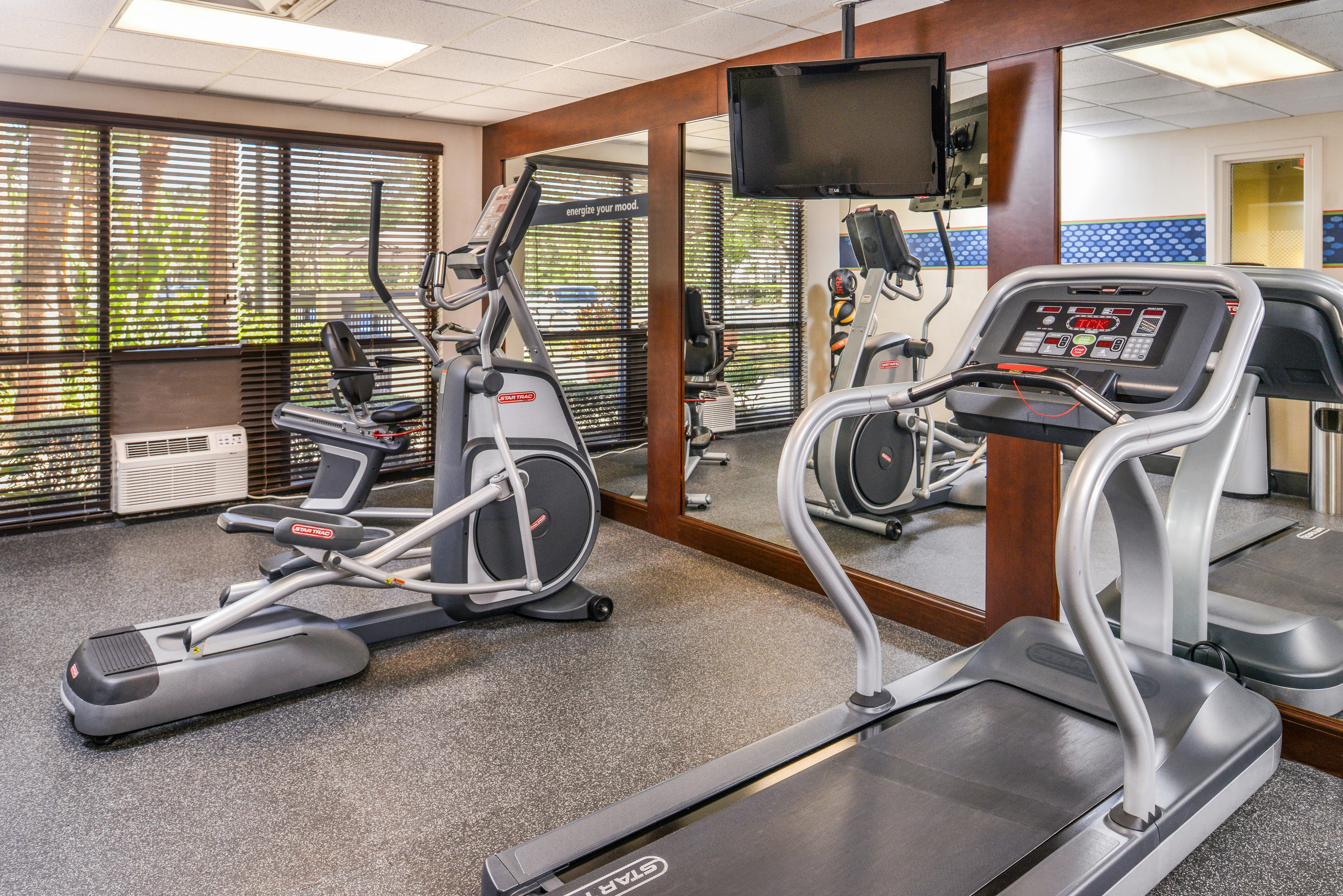 Hampton Inn Daytona Ormand Beach 13/36