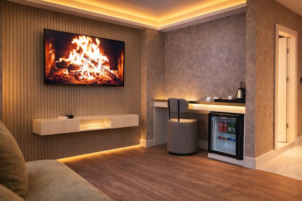 Gold 3 City Hotel 44/64