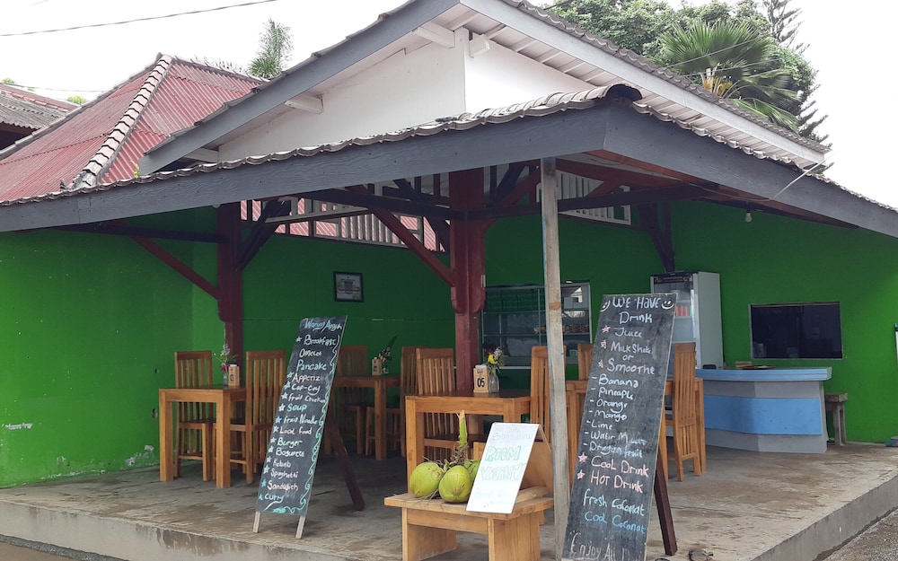 Gili Smile Bungalows 1/50