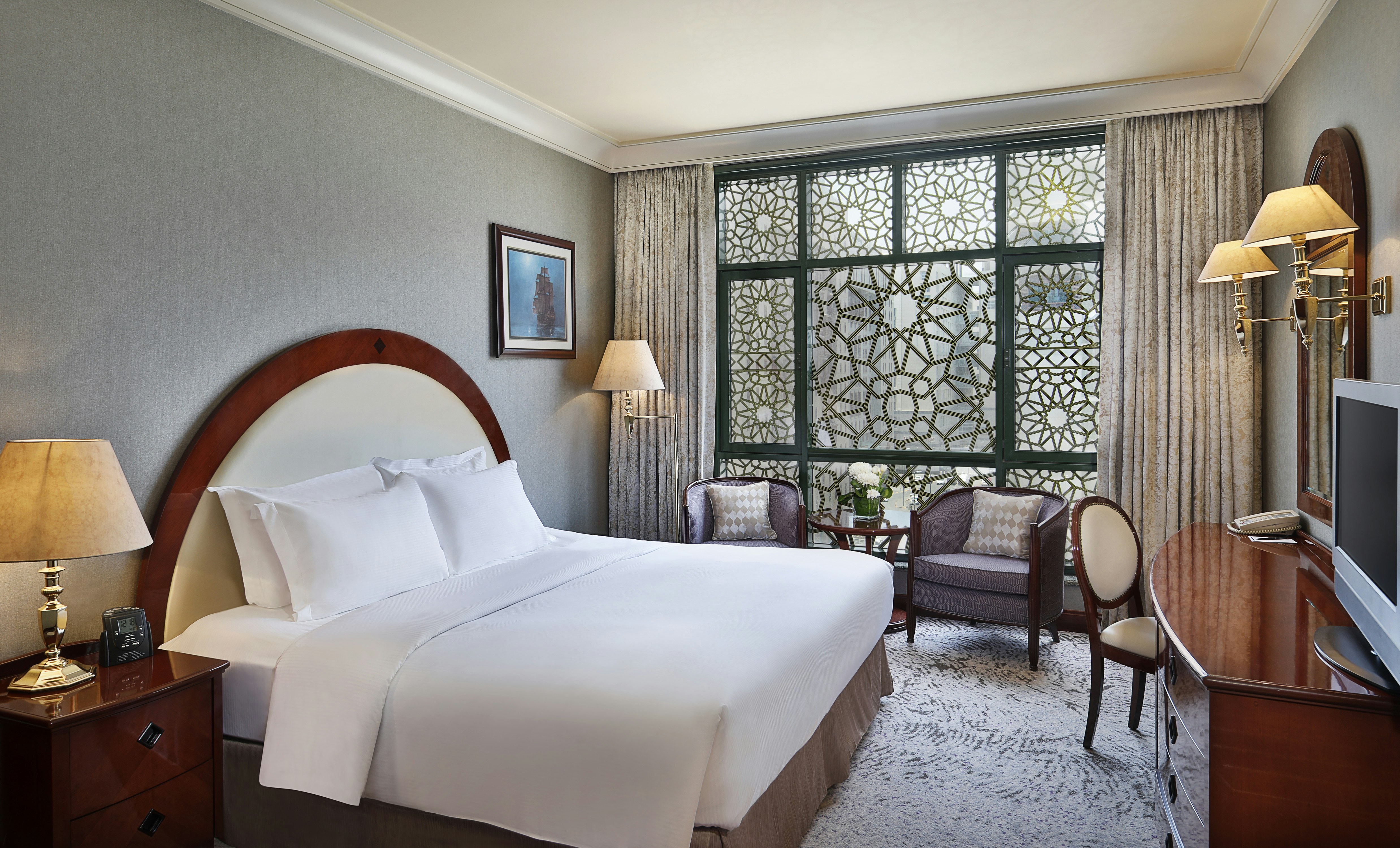 Deluxe, King Bed, City view