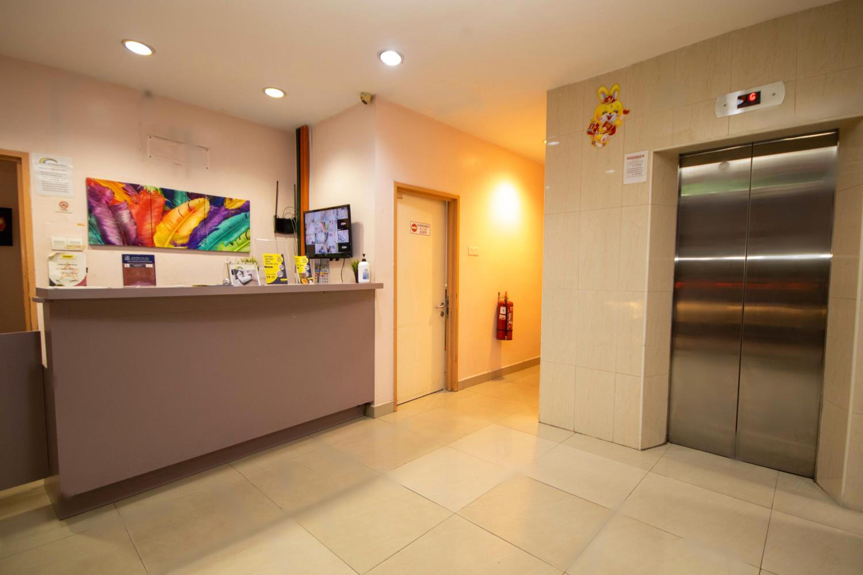 Sun Inns Hotel Bestari Jaya 1/12