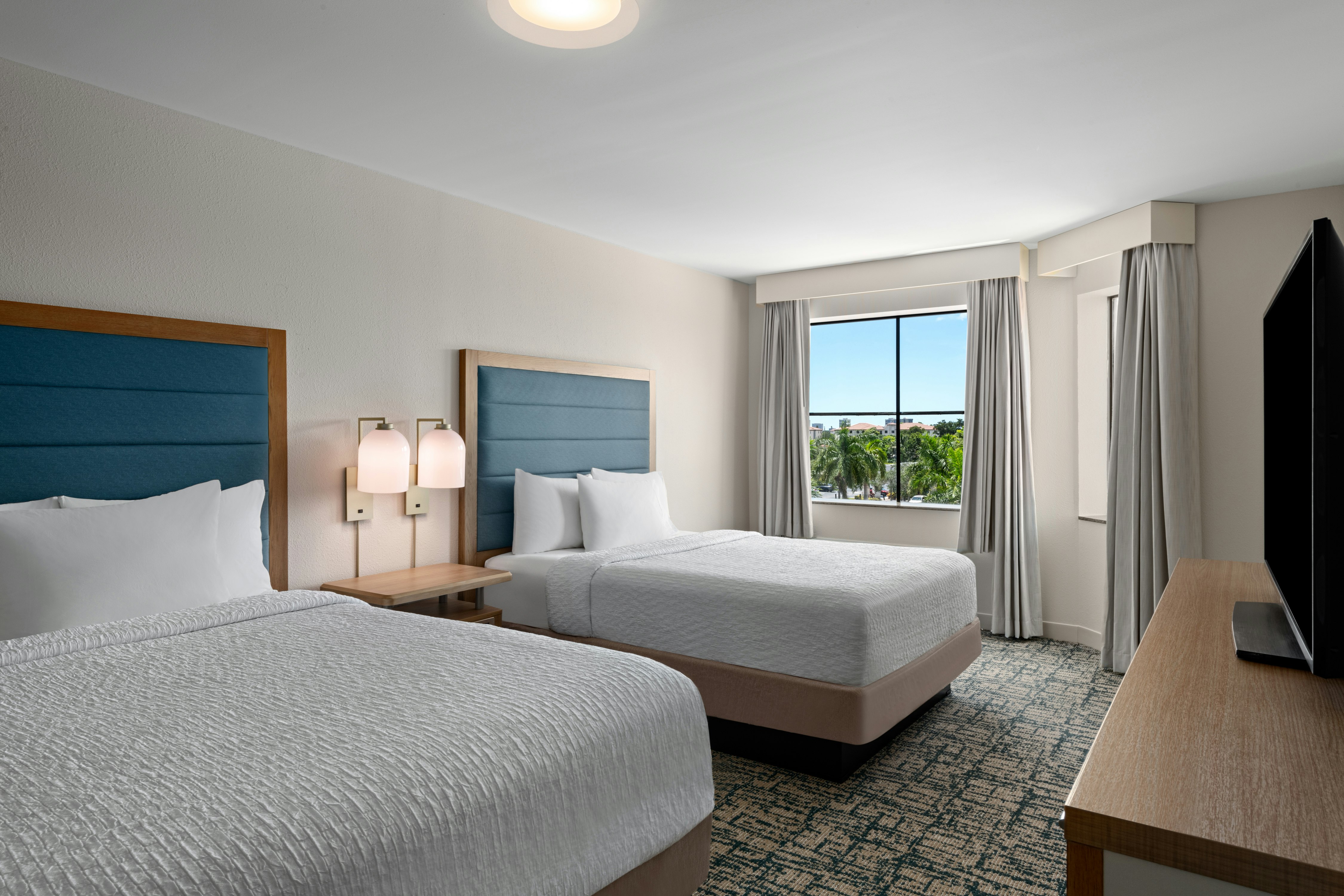 1 BEDROOM, SUITE, 2 QUEEN BEDS