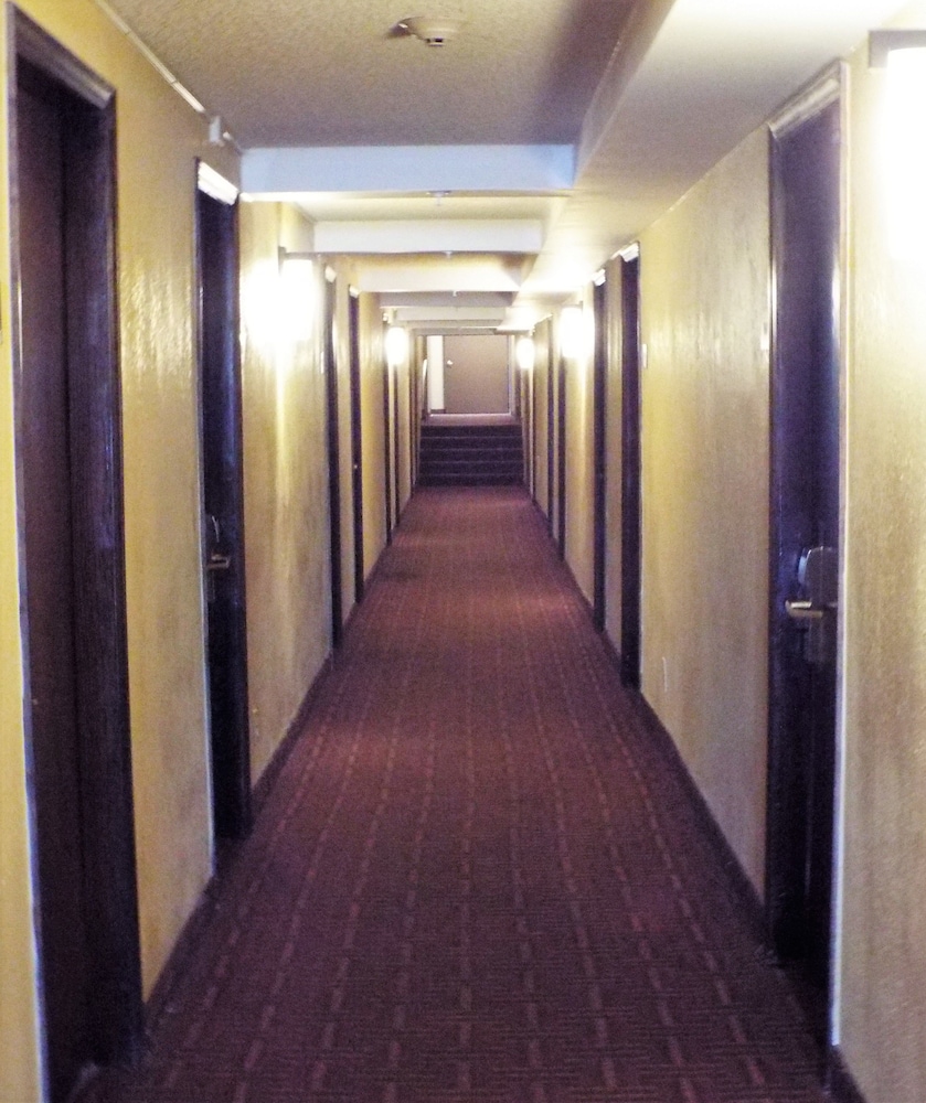 Super 8 by Wyndham Casper East/Evansville 17/33