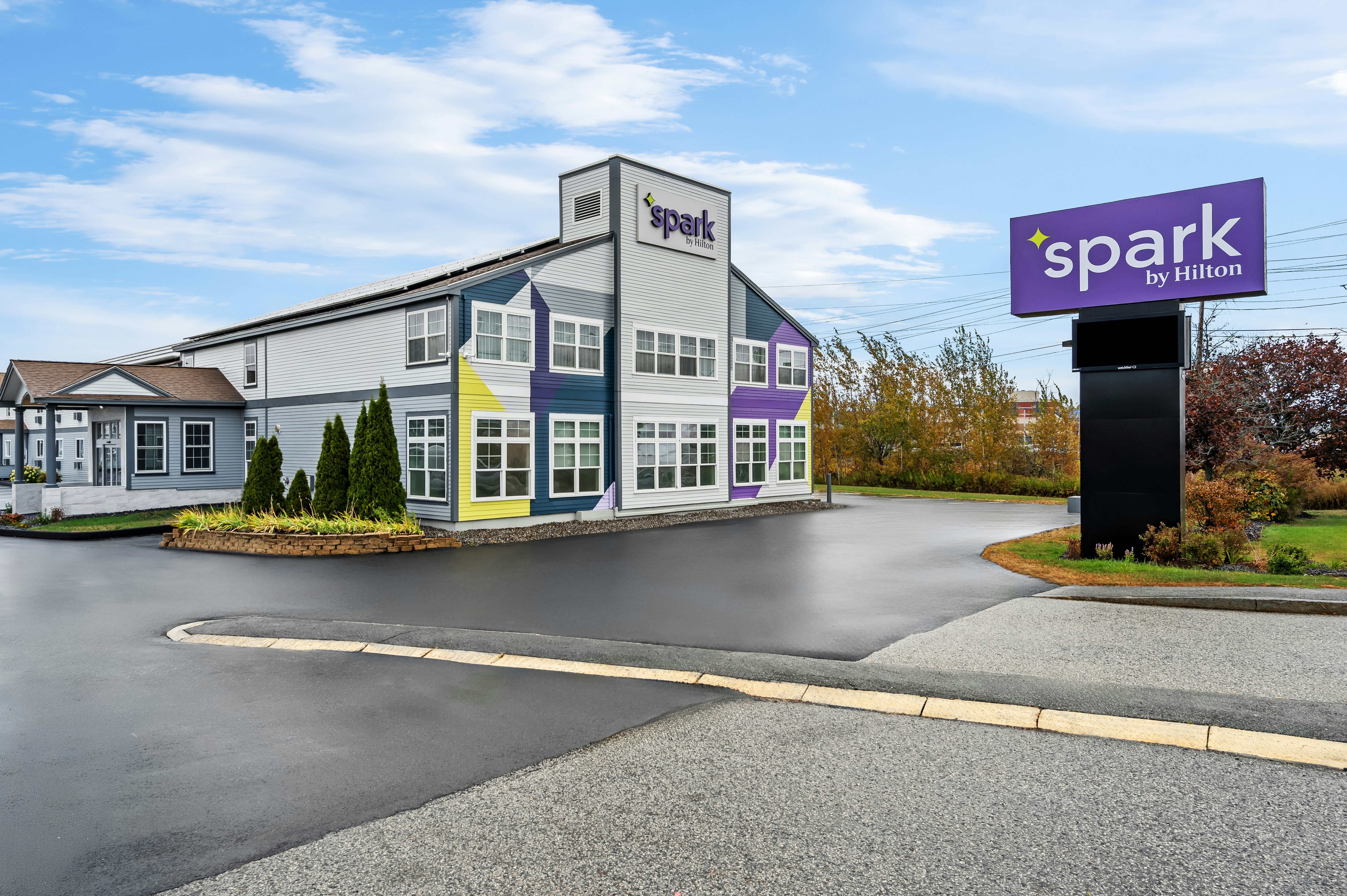 Spark by Hilton Portland Airport Maine Mall 9/11