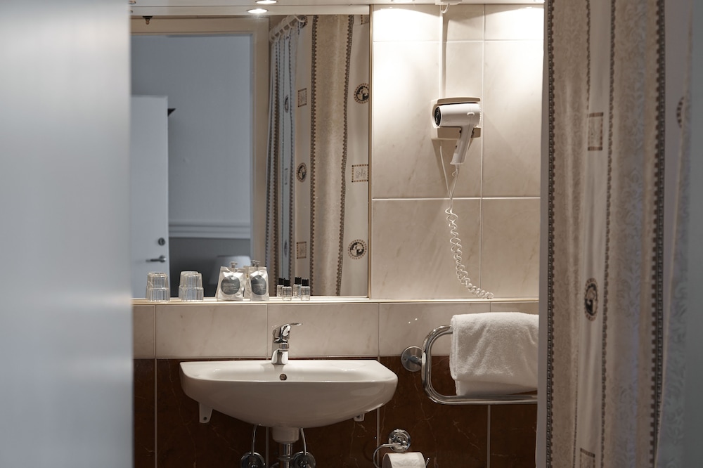 Milling Hotel Plaza 14/56