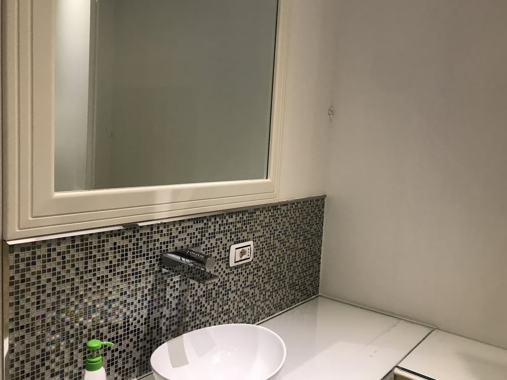 Room 110 44/50