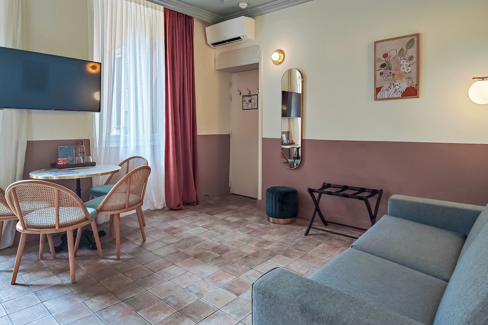 Hôtel Au Picardy 35/50