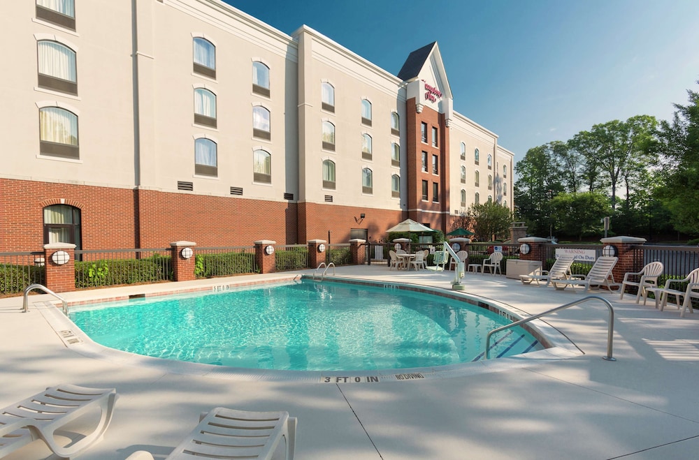 HAMPTON INN CHARLOTTE BELMONT