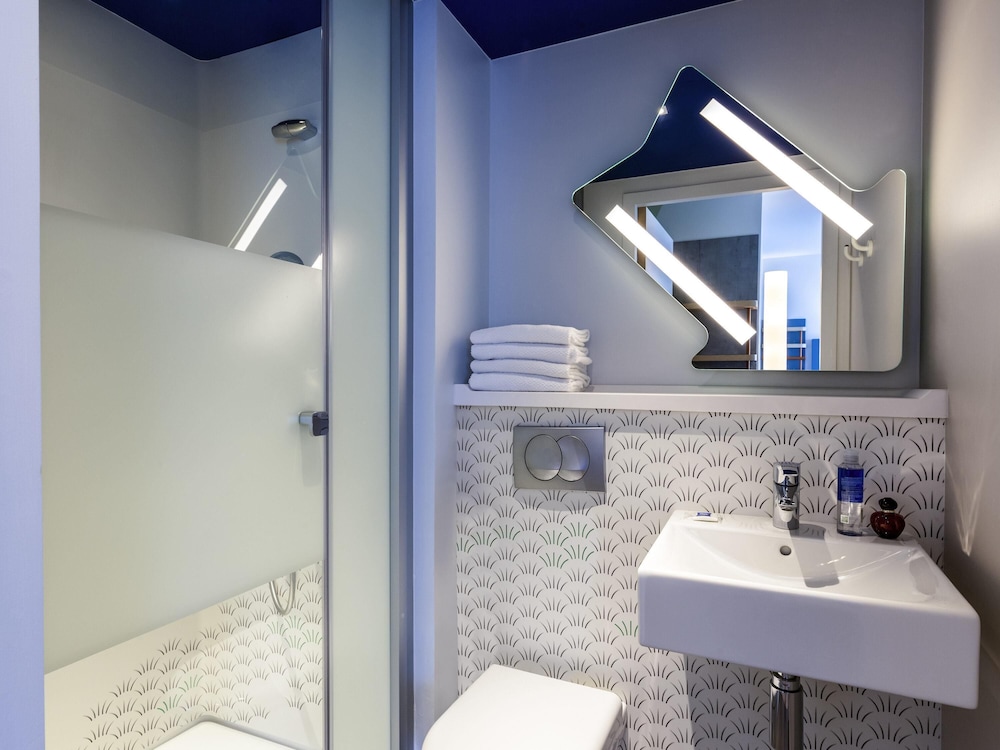 Ibis Budget Paris Clichy Mairie 64/65