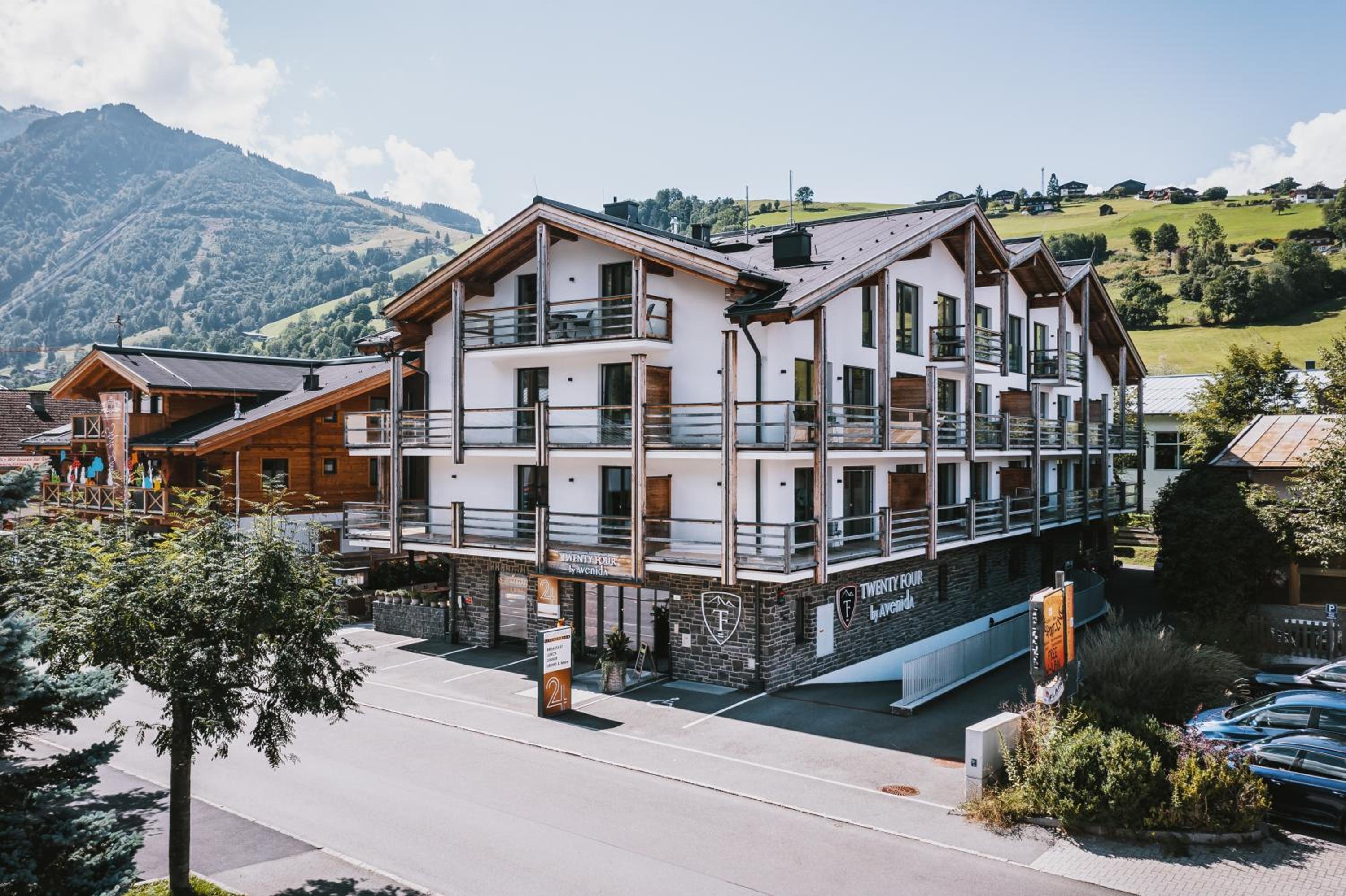 24 By Avenida Hotel And Residences Kaprun 6/29