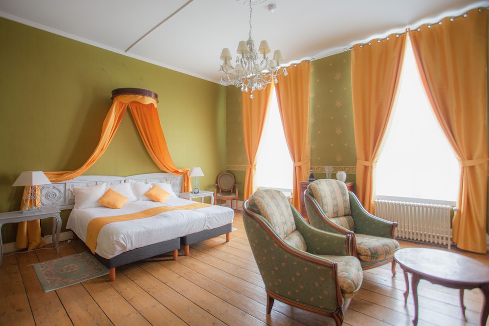 Suite, Double Bed