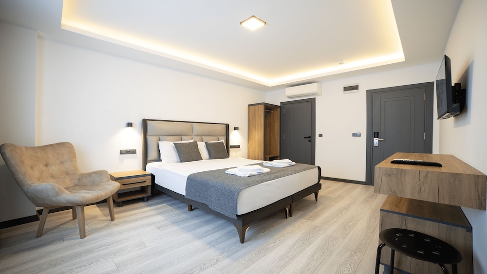 Kriti Hotel 10/50