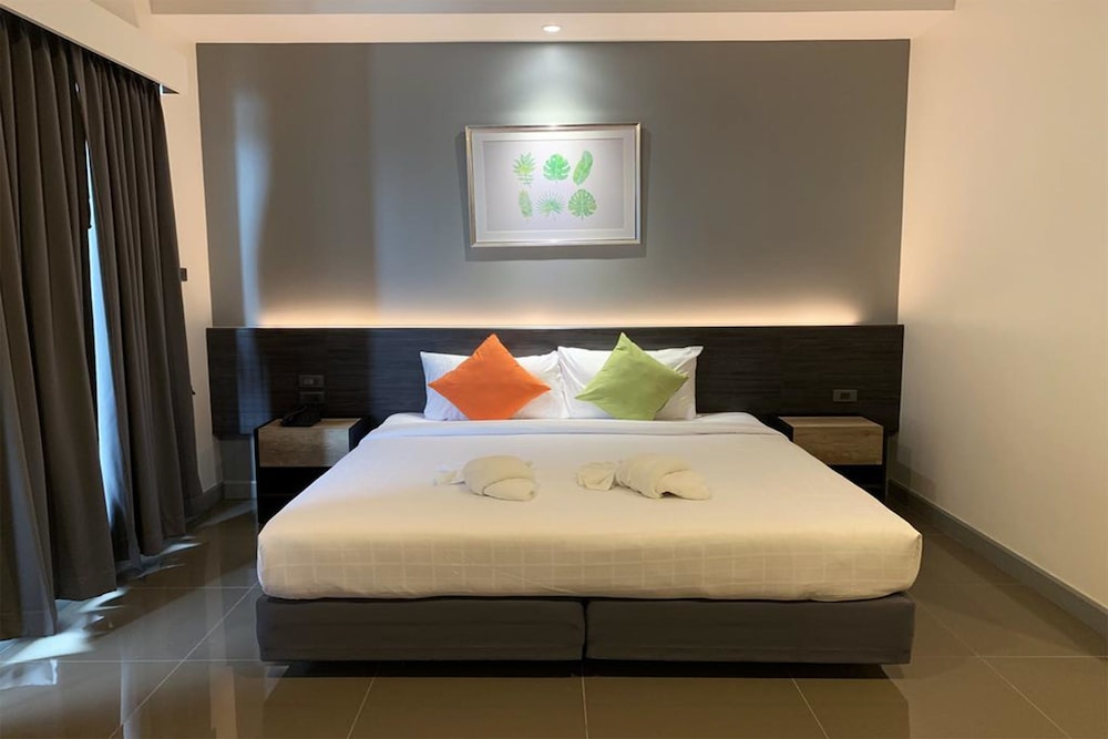 Clover Hotel Hatyai 39/58
