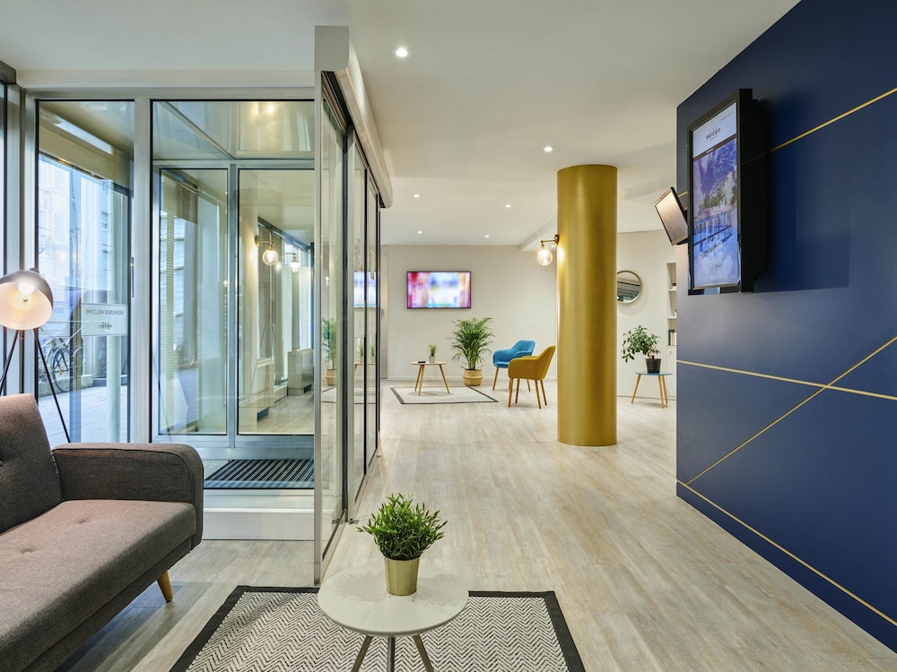 Residence Mercure Paris La Defense Gde Arche 32/43