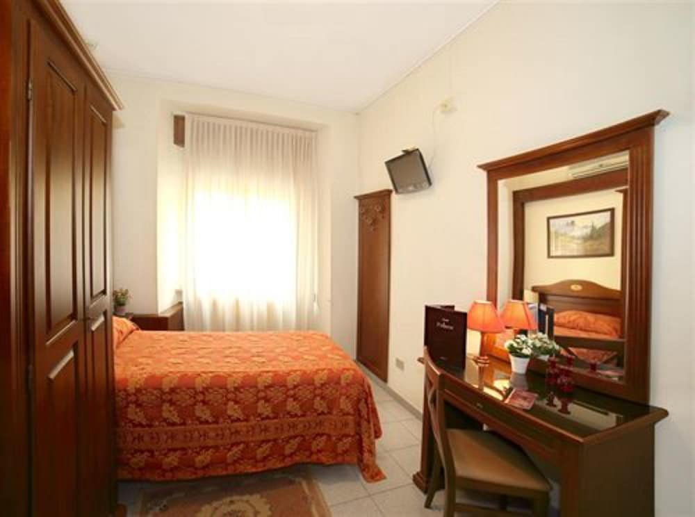 HOTEL PAVONE 17/45