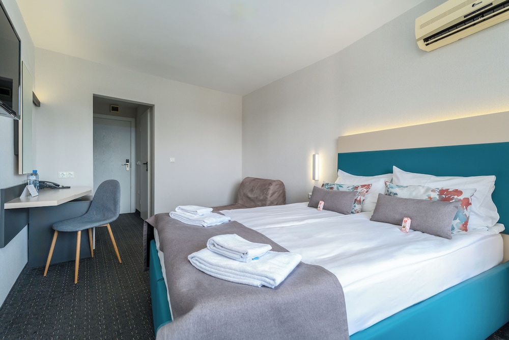 MPM Orel Hotel 13/50