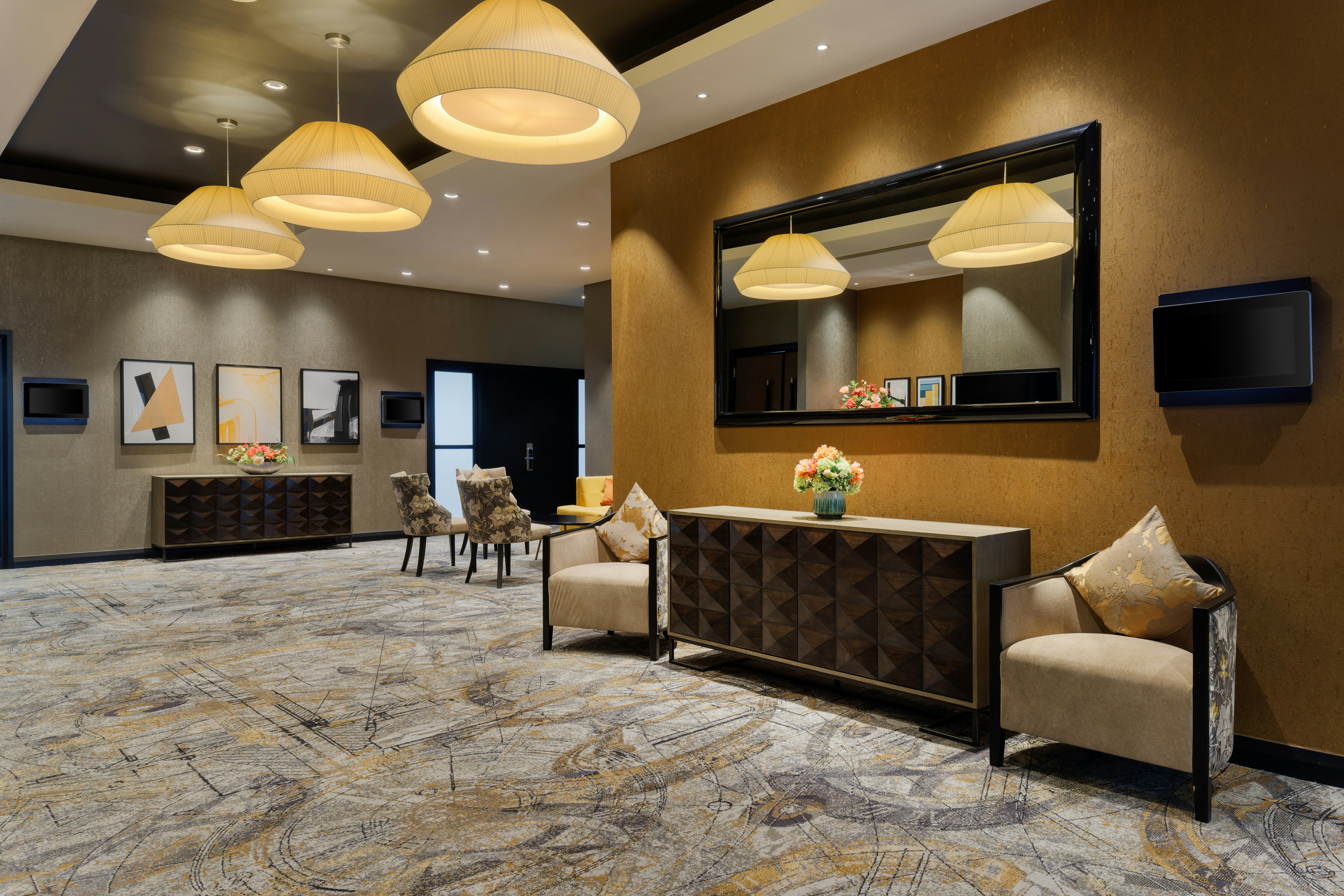 Doubletree By Hilton Hotel Woking 32/55