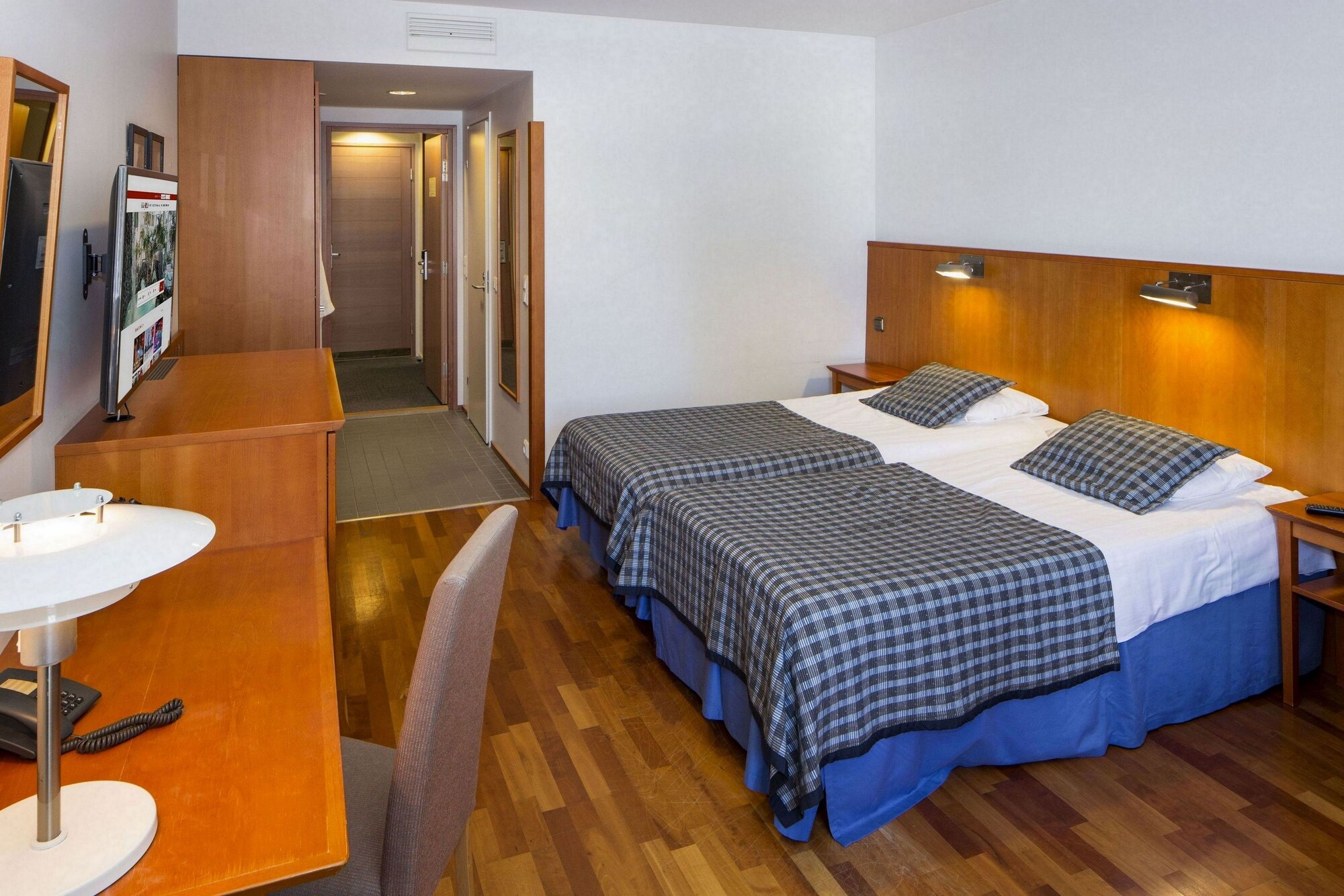 rooms