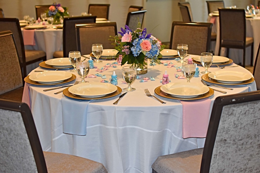 Hilton Garden Inn Newtown Square Radnor 55/72