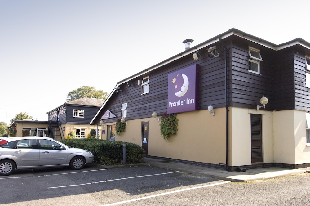 Premier Inn Cheltenham North West 18/21