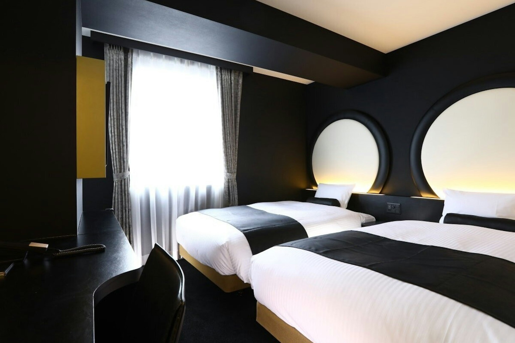 Room, Twin Beds