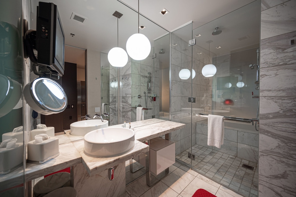 StripViewSuites at Palms Place 15/79
