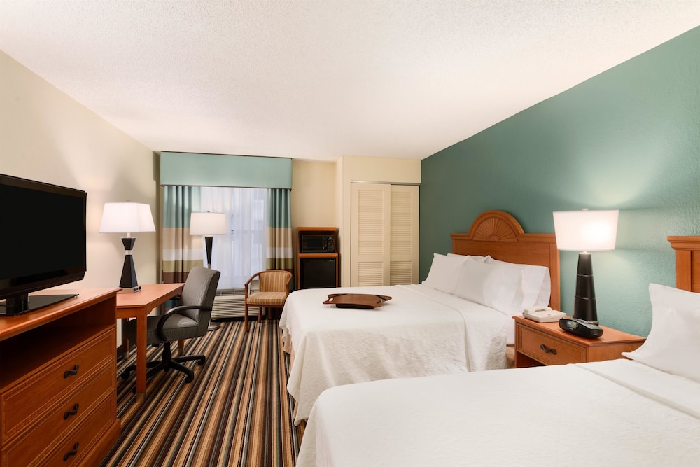 Hampton Inn & Suites Venice Bayside South Sarasota 15/36