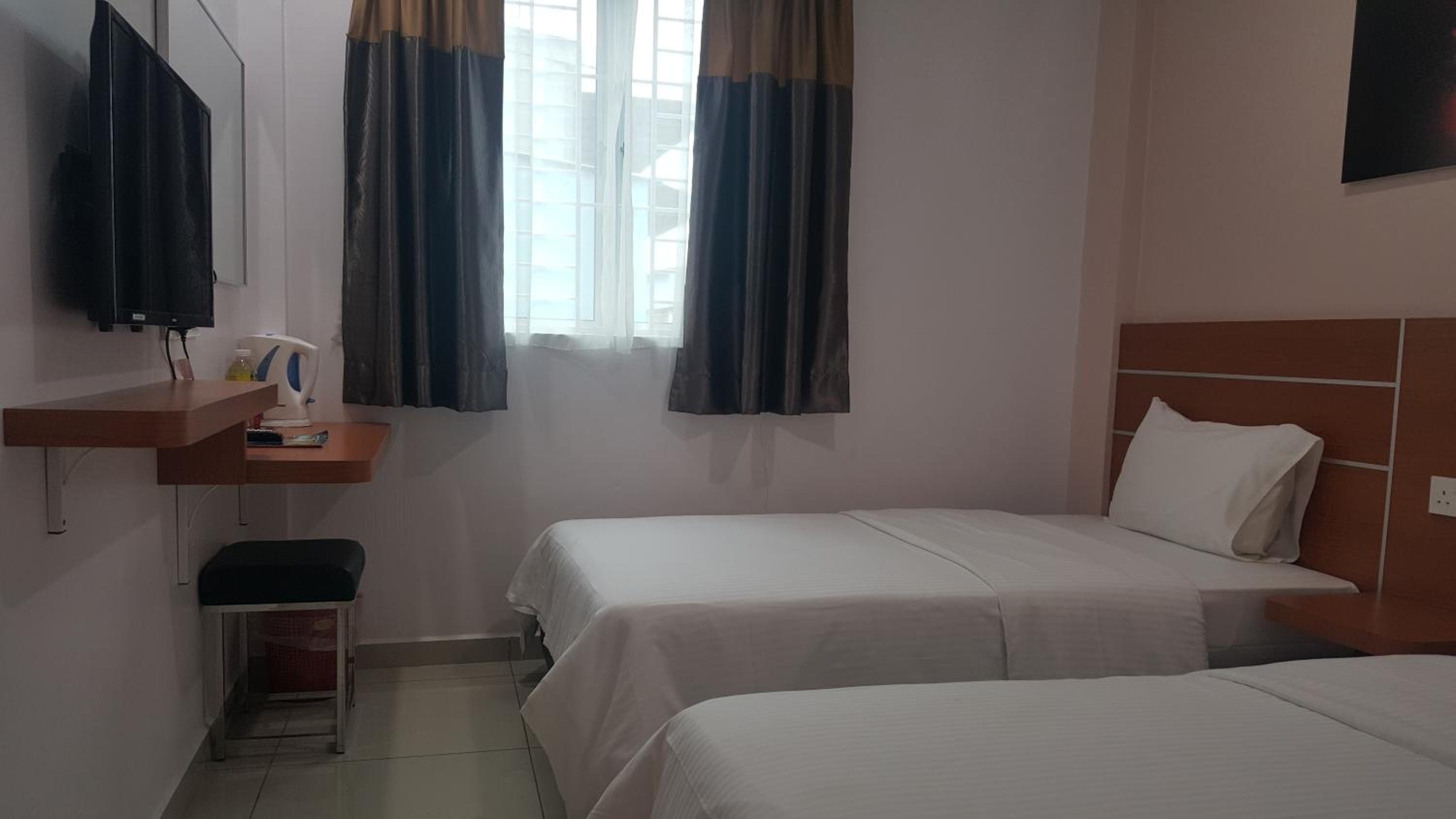DOTA Hotel 5/28