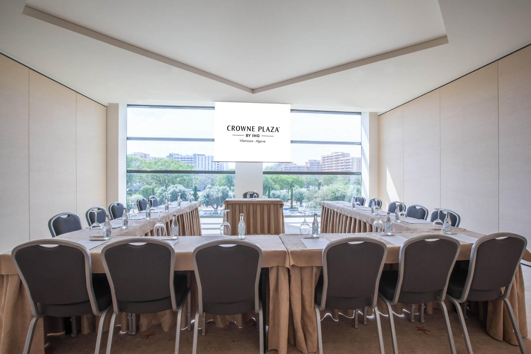 Crowne Plaza Vilamoura Algarve 71/82
