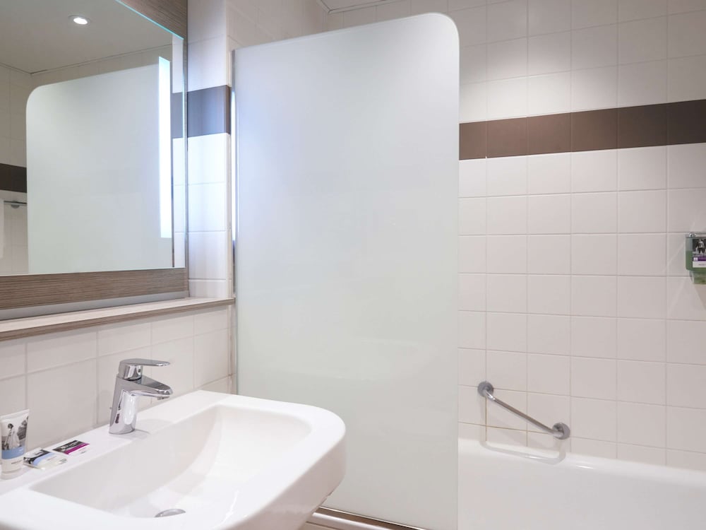 Mercure Le Mans Batignolles 13/68