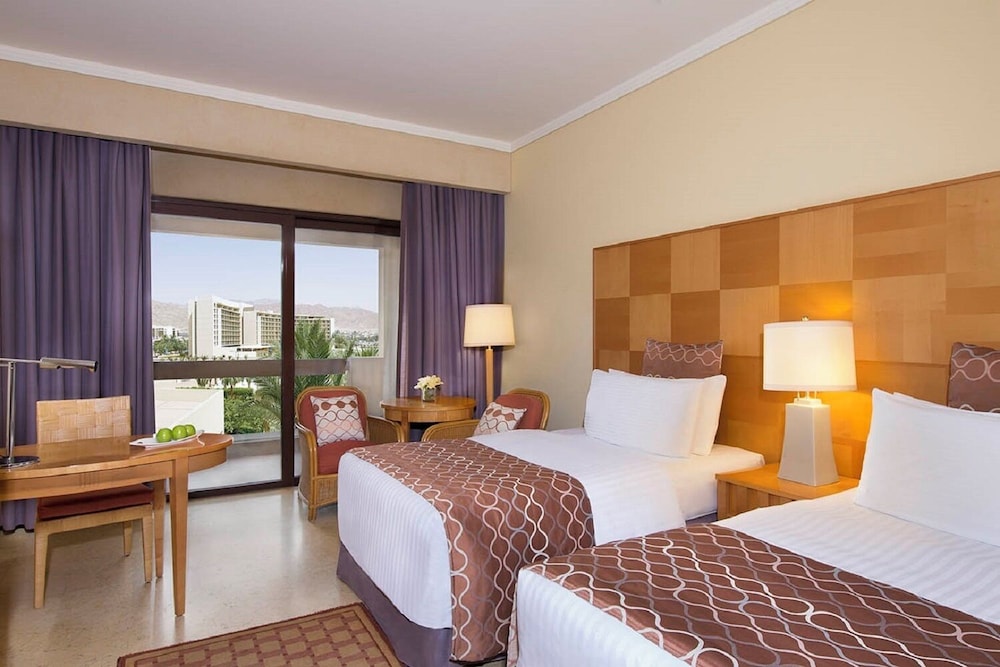 Premium, Twin Beds, Sea View, Club Lounge Access