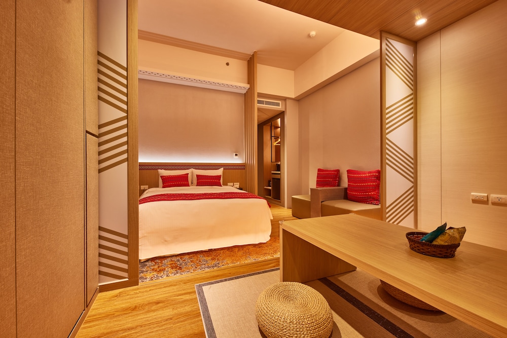 Uni-Resort Ku-Kuan 30/67