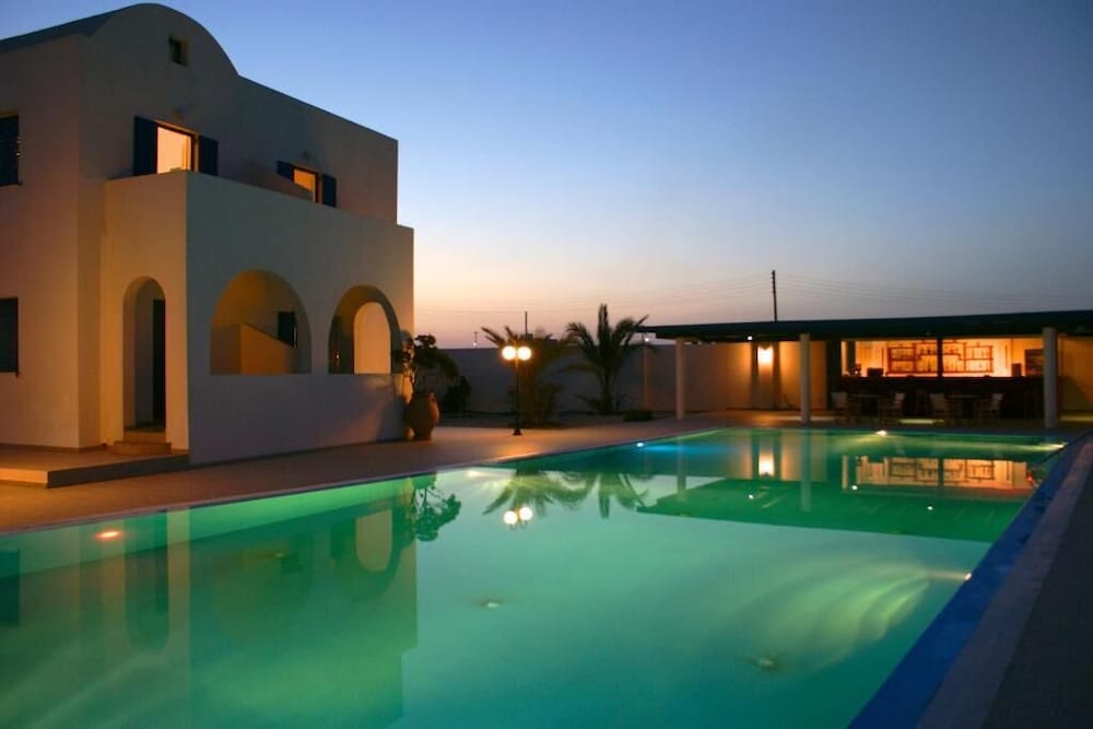 Blue Bay Villas Santorini 7/38