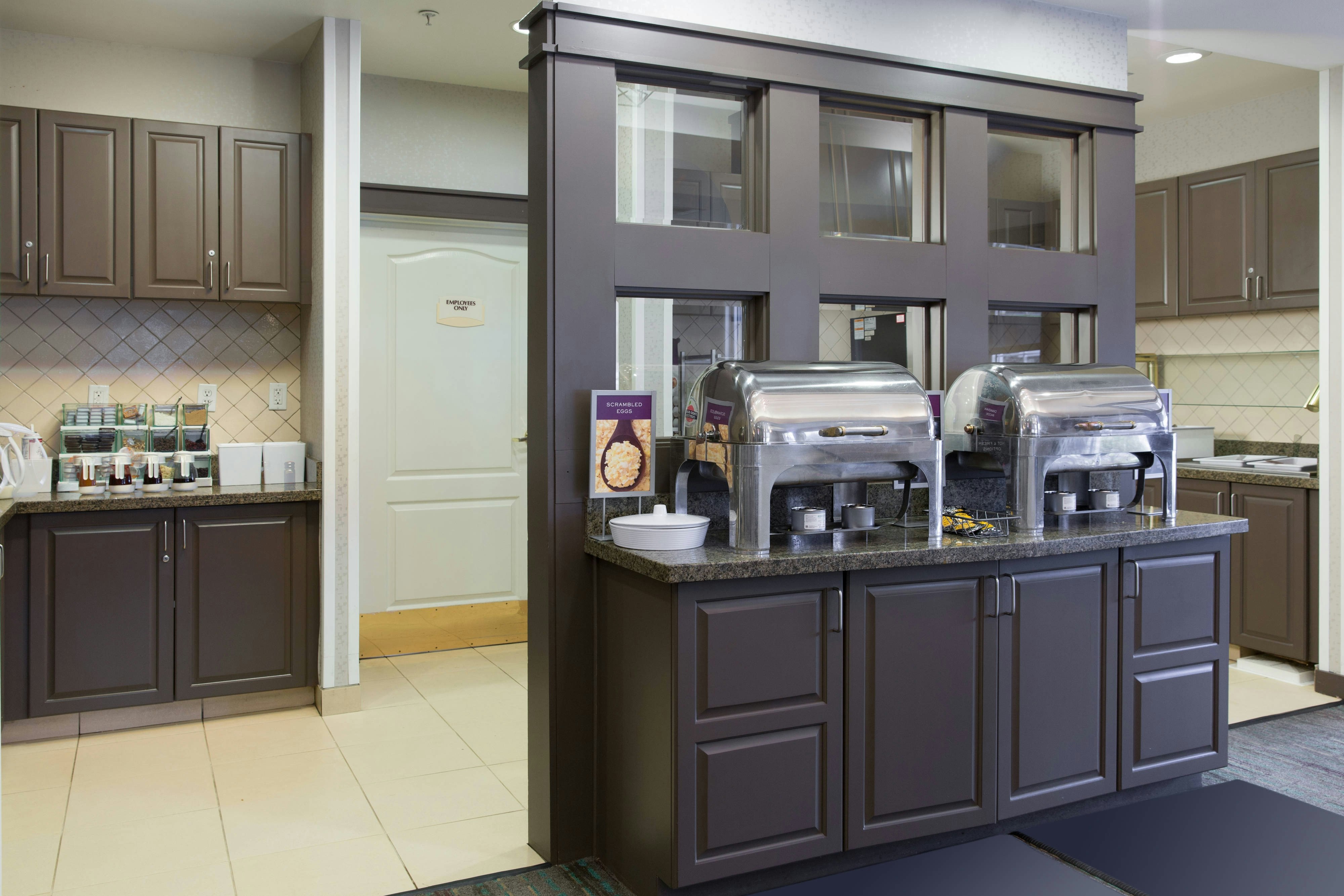 Residence Inn Corona Riverside 19/25