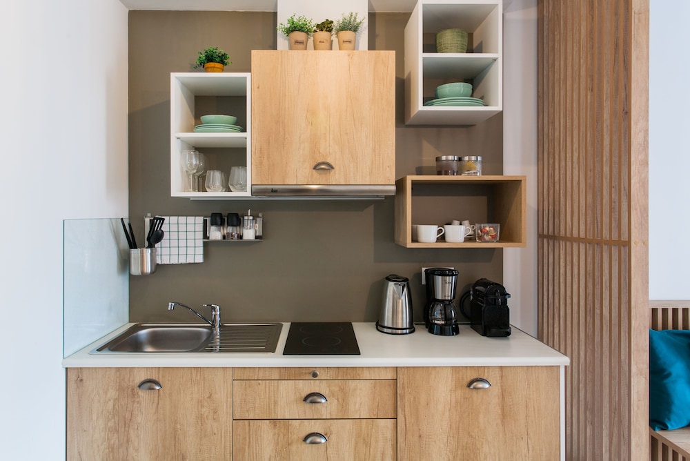 Dynasta Central Suites 35/36