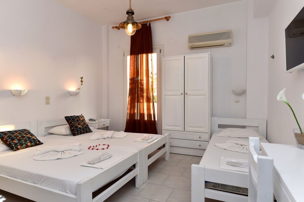 شقة بستة أسرّة بغرفتي نوم، Afrodite Hotel 8/10