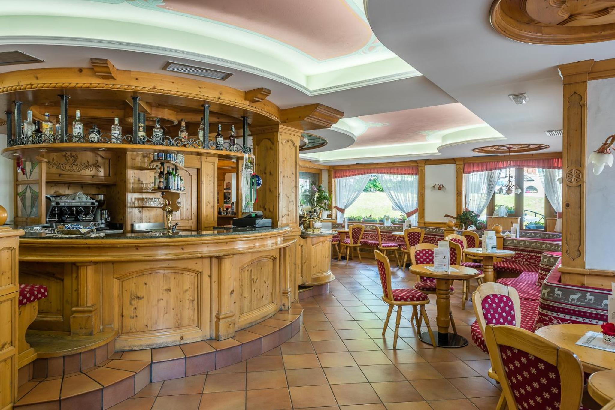Hotel St. Raphael 43/53