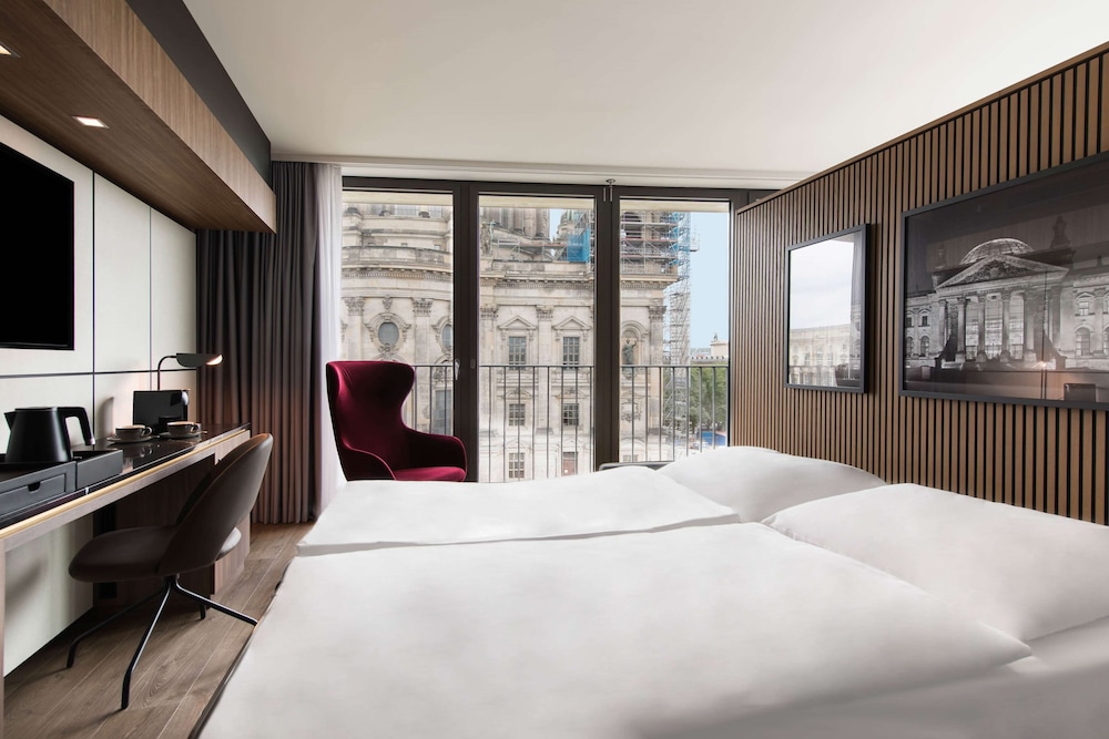 Radisson Collection Hotel, Berlin 20/68