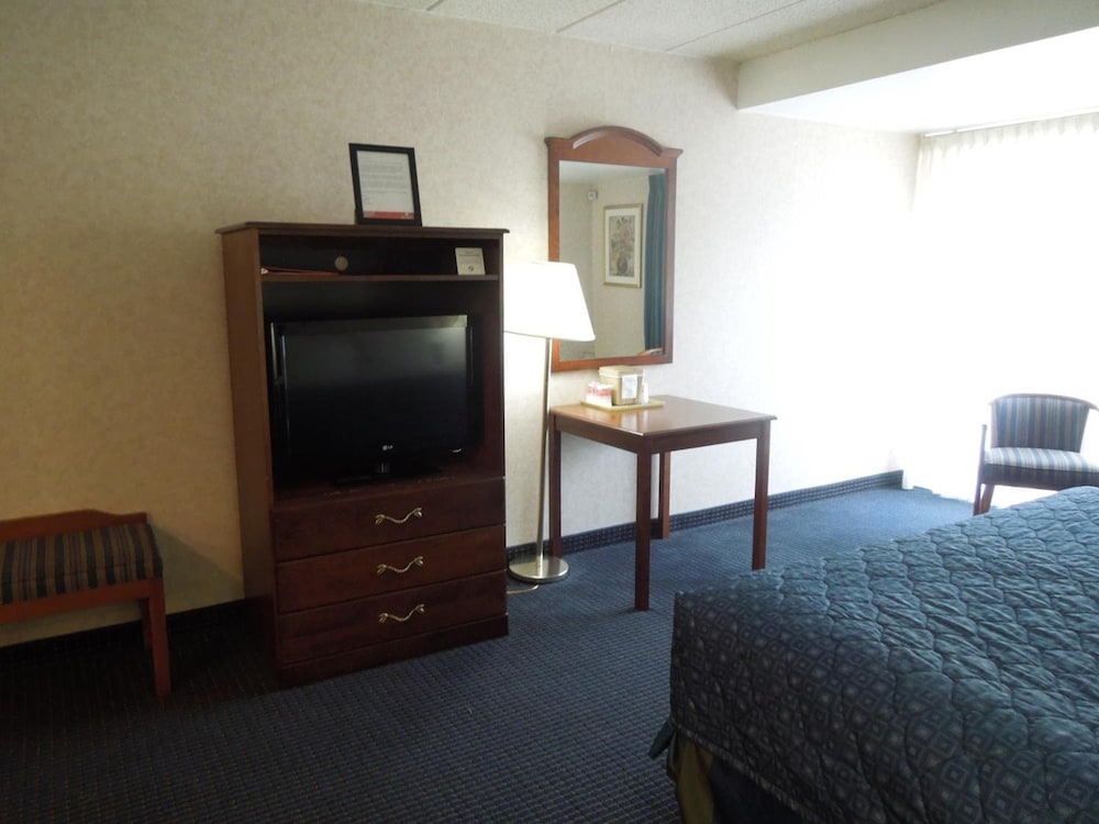 Motel6 Philadelphia, PA - Northeast 51/67