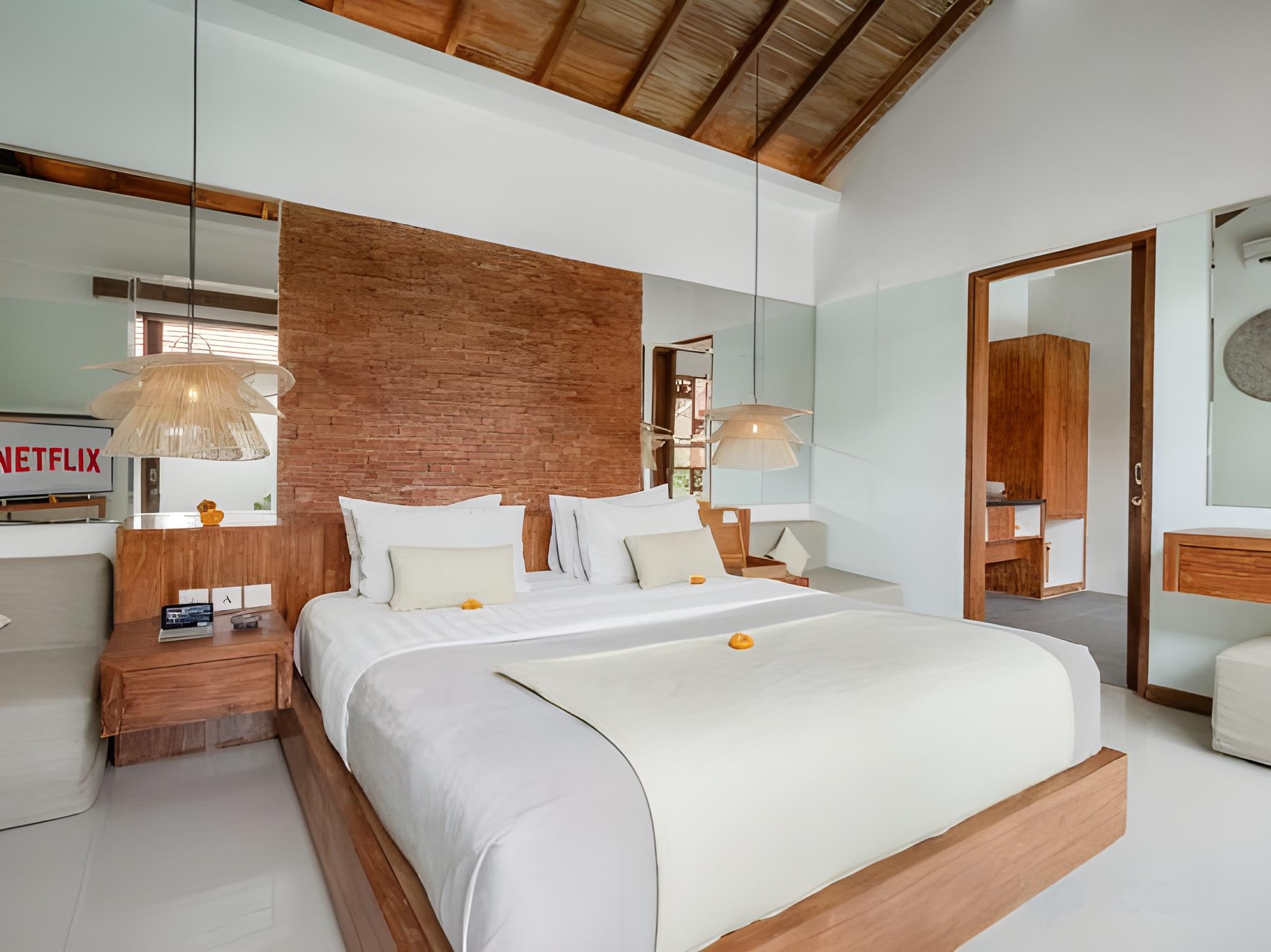1 BEDROOM, GRAND, VILLA, PRIVATE POOL, BATHTUB