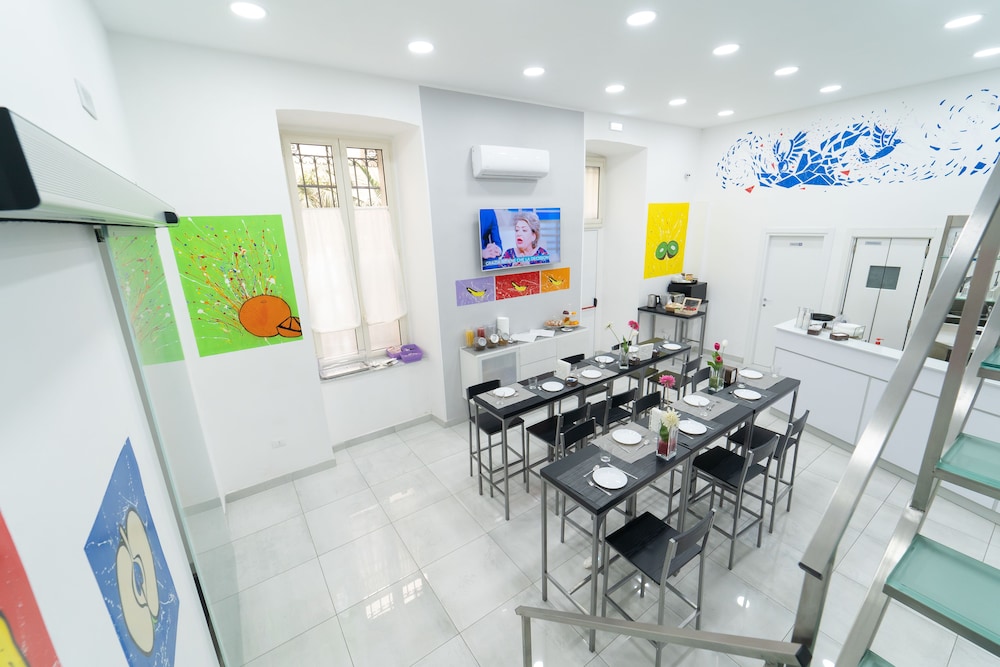 Naples Royal House B&B 44/50