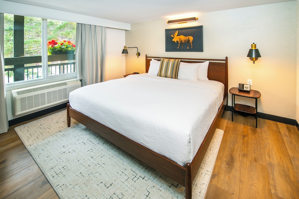 Junior Suite, King Bed, Sofa
