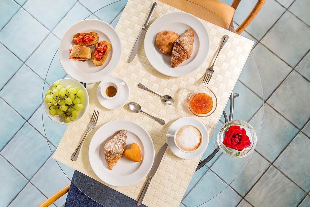 Hotel La Piazzetta 33/50