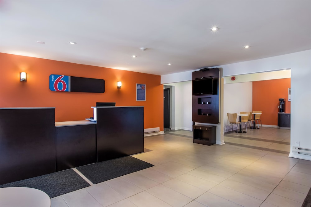 Motel6 Sudbury, ON 9/46