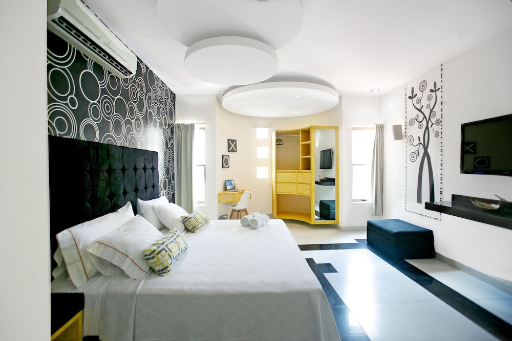 Casa Kaoba Hotel & Suites 24/69
