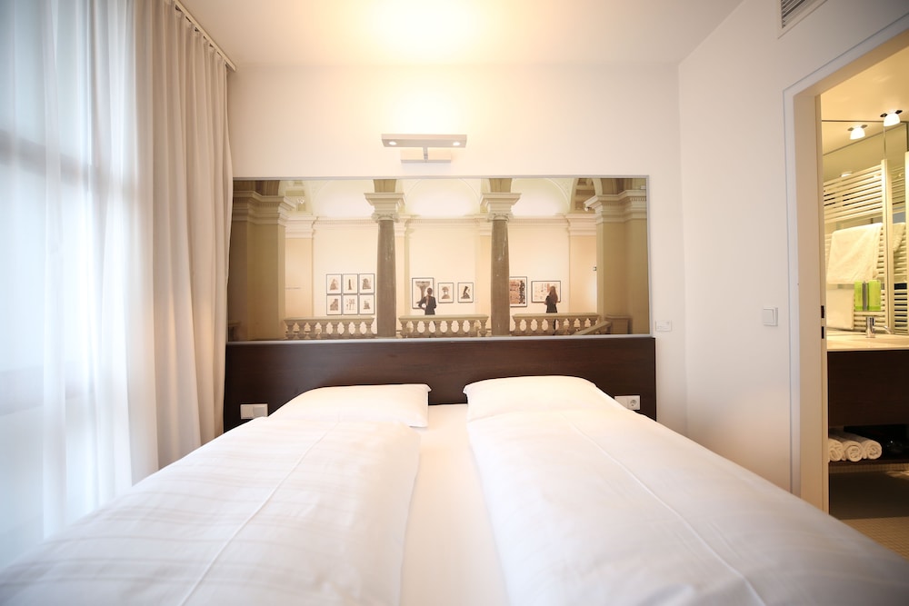 arte Hotel Linz 9/70
