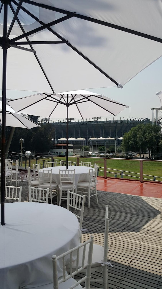 SPORT ARISTOS HOTEL BOUTIQUE 41/54