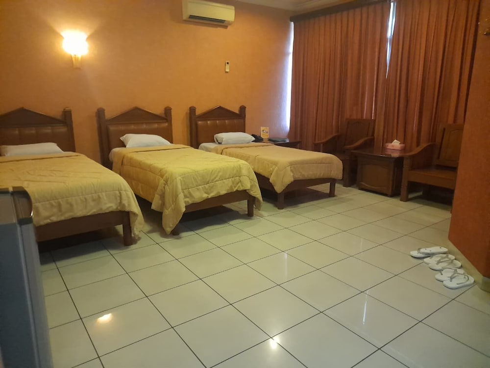 Hotel 678 Cawang 8/34