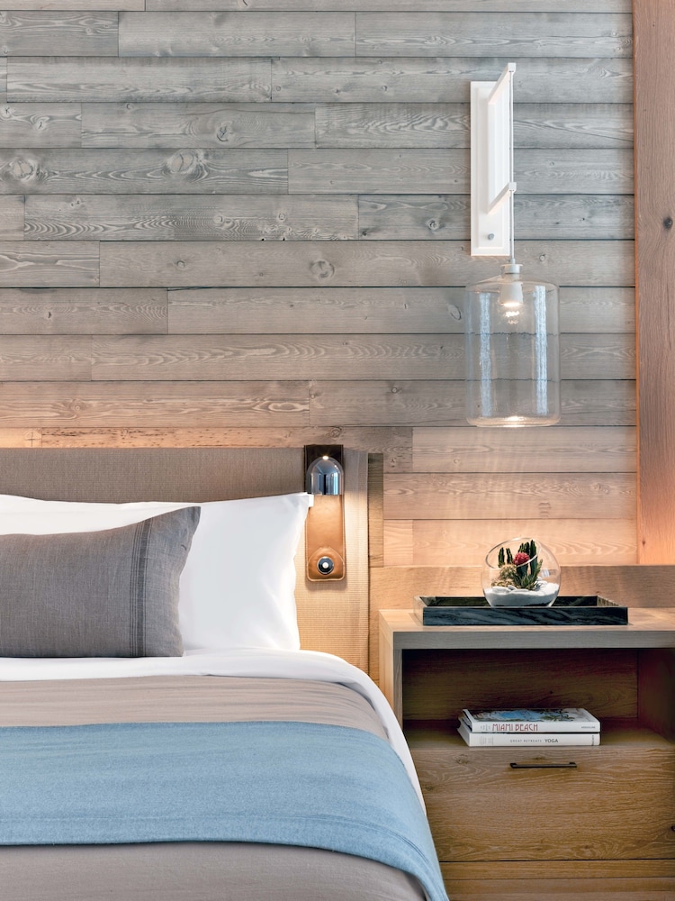 1 Hotel South Beach 14/71